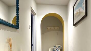 Classic-Apartment, eigenes Bad | Lobby