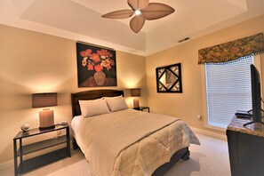 2 bedrooms, iron/ironing board, free WiFi, bed sheets - Amazing Spacious Golf View Condo (Myrtle Beach)