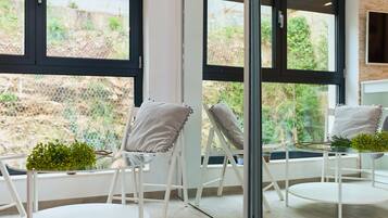 Appartement (0 Bedroom) | Coin séjour