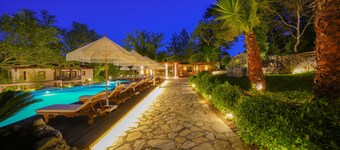 Nuup Hotel