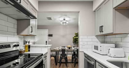 2 bed/ 2 bath condo with Balcony * ALL NEW * Bears Den H