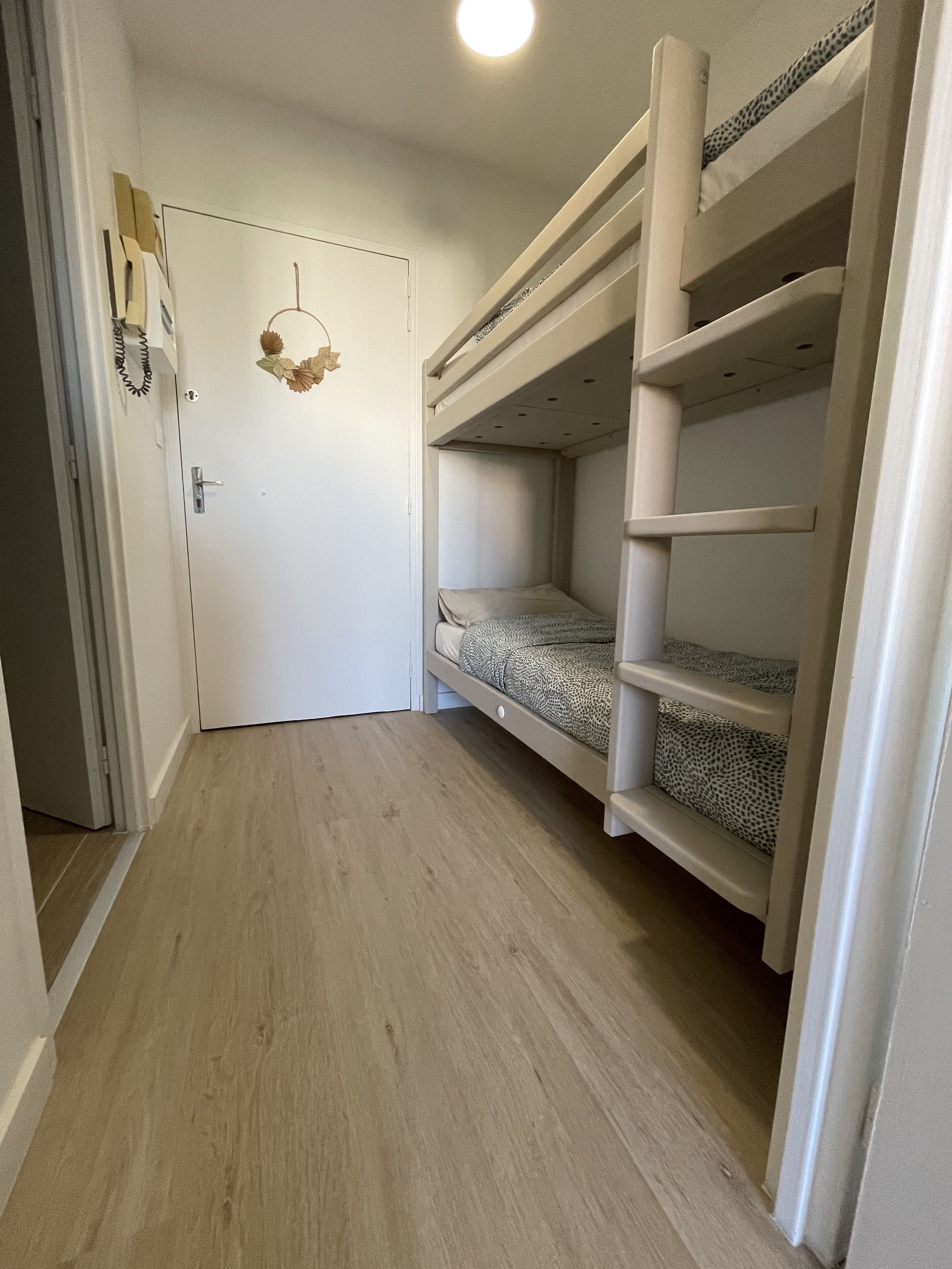 nice apartment near the beaches and the port