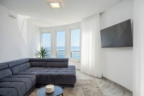 公寓 (2) | 起居区