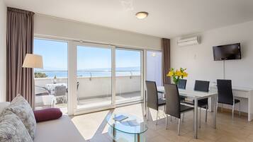 Apartment | Living area