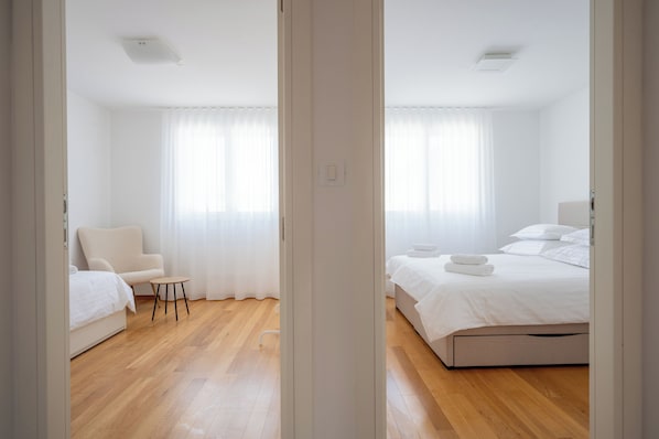 1 bedroom, soundproofing, iron/ironing board, free WiFi