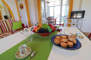Casa, 3 quartos, para fumantes, sacada | Opções para refeição