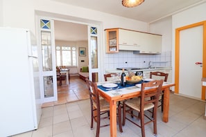 Casa, 3 quartos, para fumantes, sacada | Cozinha privada