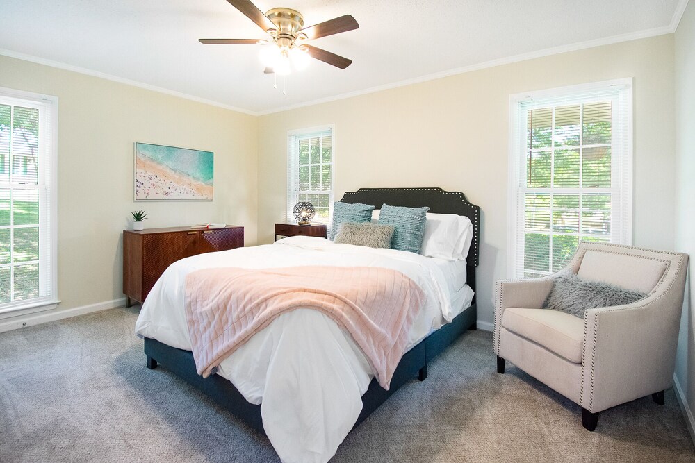 4bedroom + 3bath Home in Cordova Cordova Vrbo