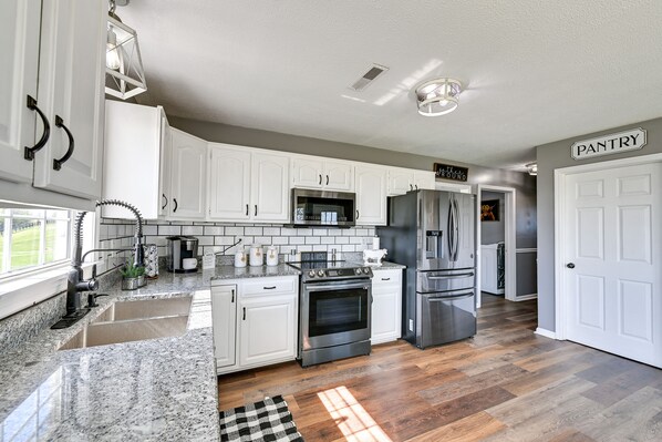 Fridge, microwave, oven, dishwasher