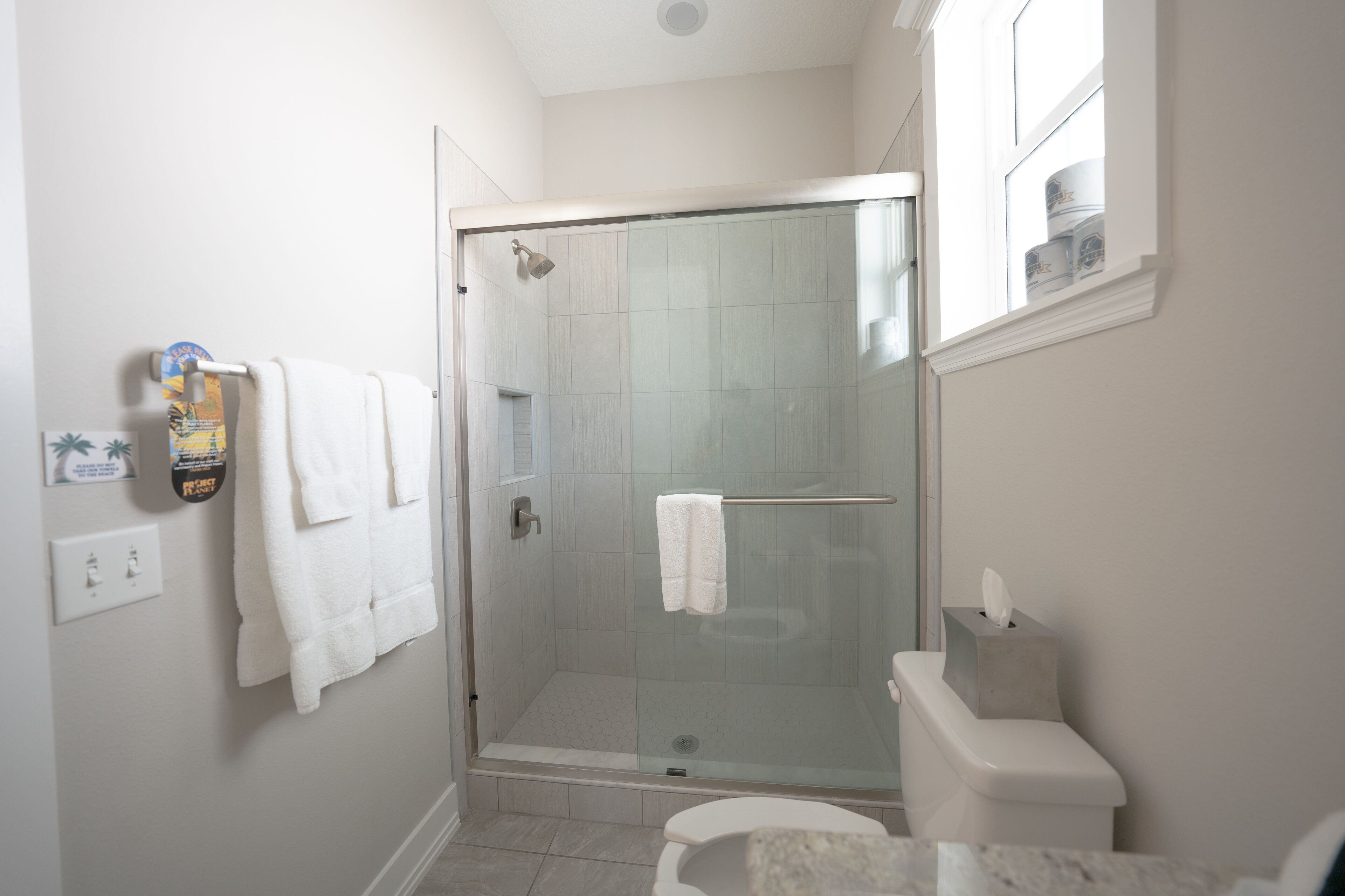 Key West Style Apartment - with pool/hot-tub