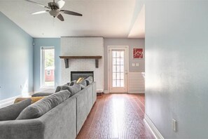 Smart TV, fireplace, books