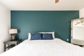 4 bedrooms, WiFi, bed sheets