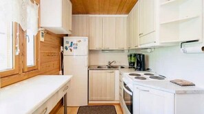 Fridge, microwave, oven, coffee/tea maker