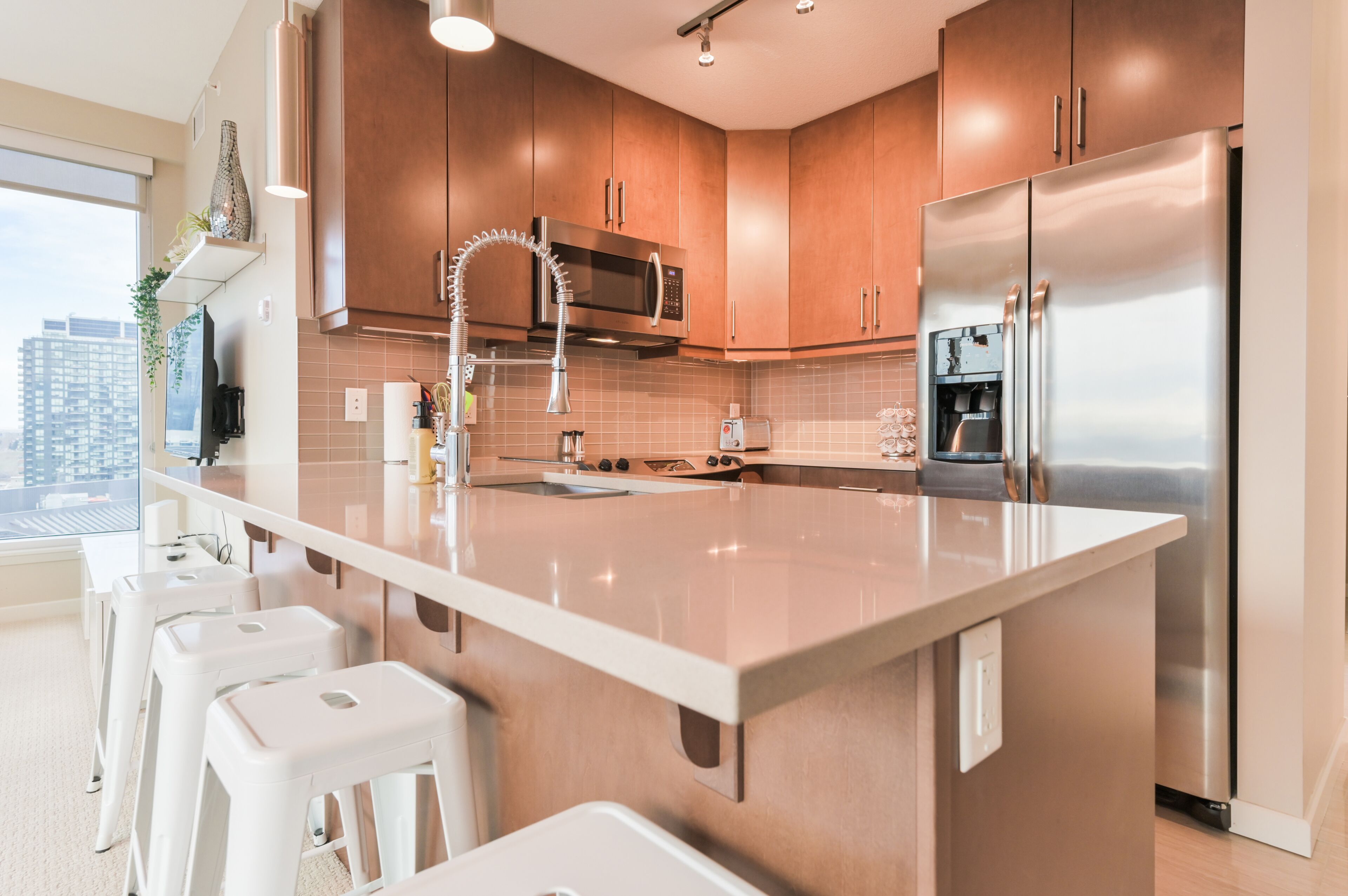 DT Views | 2BR | UG Parking | Walk to Saddledome