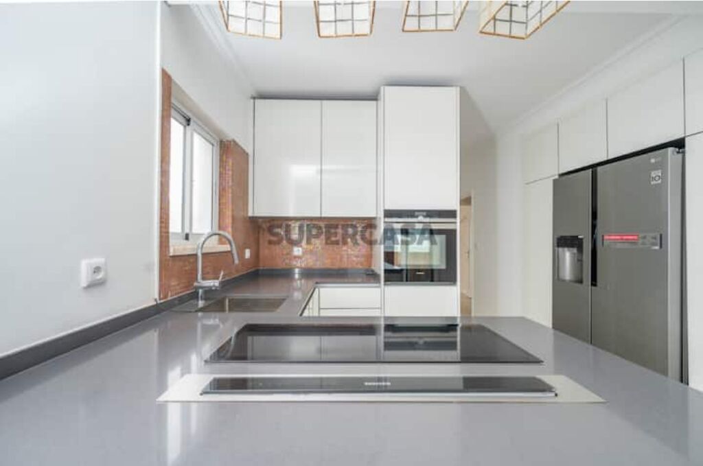 Microwave, dishwasher, toaster, blender