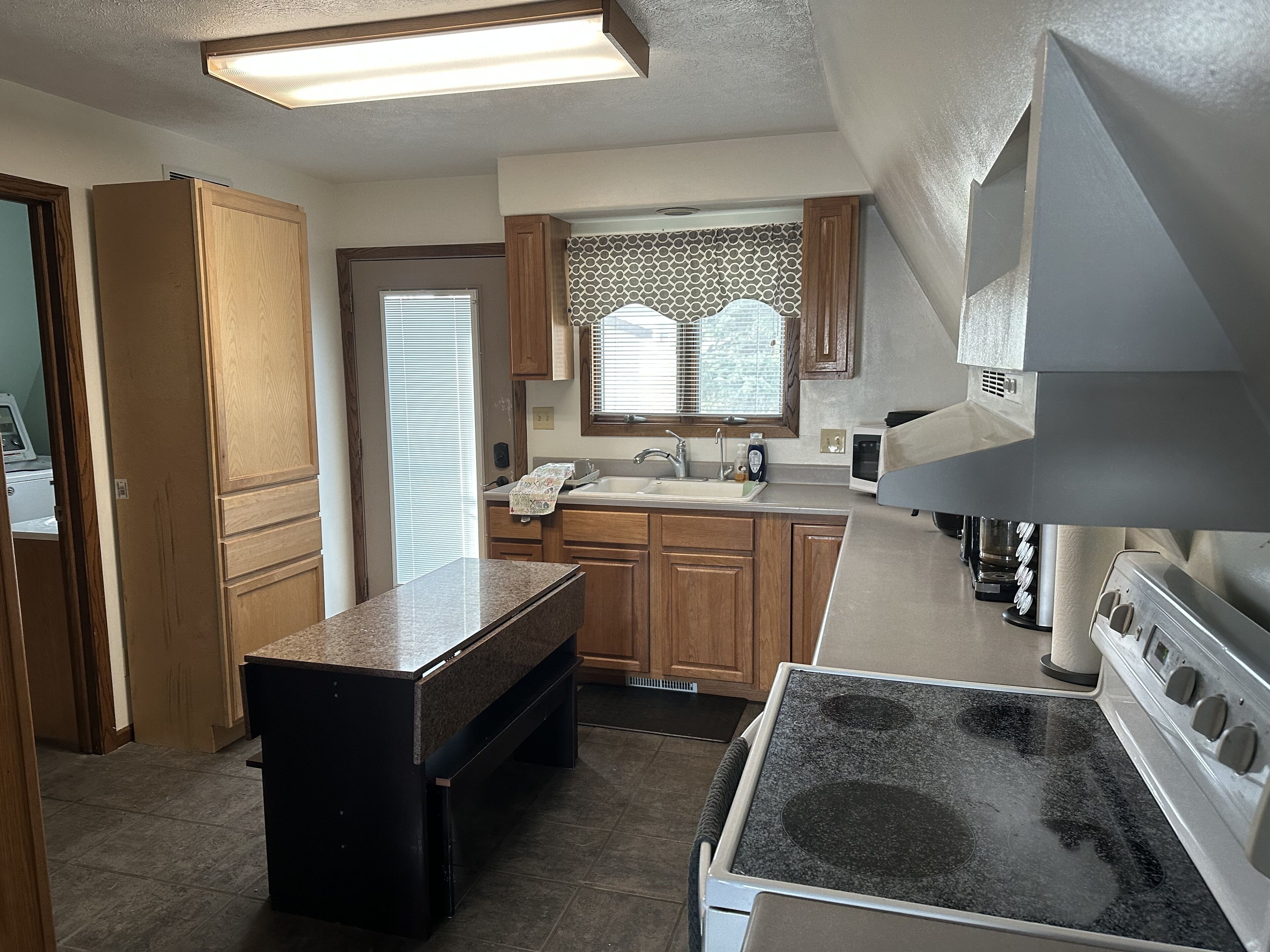 Cozy A Frame Cabin (Buckel Lodge Taylar Manor)