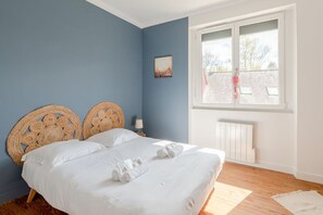 3 chambres, bureau, lit parapluie, Wi-Fi