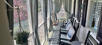 Pamela's Paradise! East End Historical Home