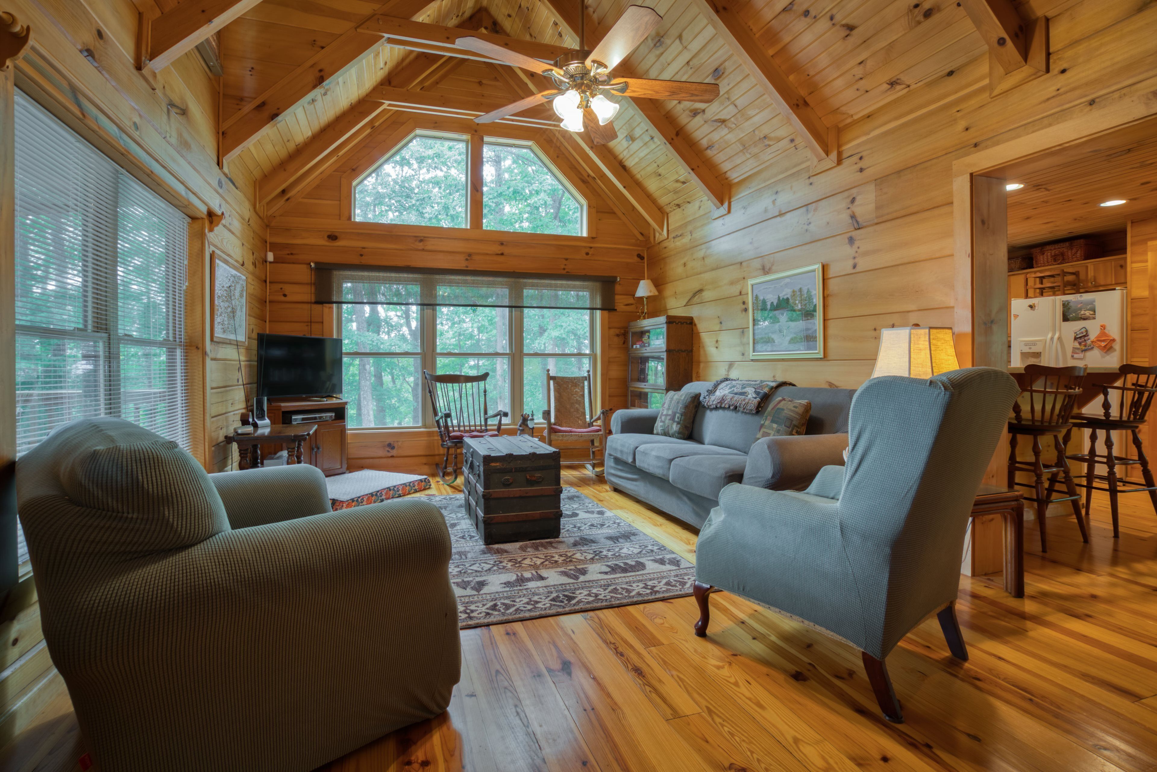 Gorgeous Cabin - Mountain Views - Outdoor firepit