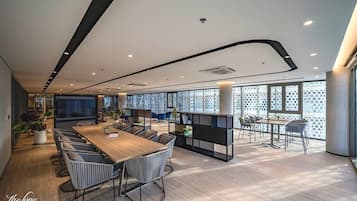 Flat-screen TV, ping pong