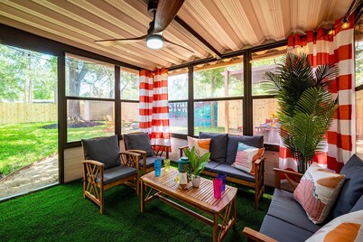 Relax & Play: Saint Cloud Home with Cozy Porch and Game Room Fun