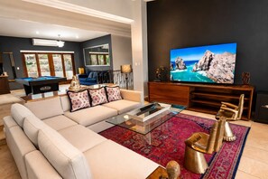 Smart-TV, Stereoanlage