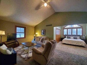 4 bedrooms, iron/ironing board, travel cot, free WiFi
