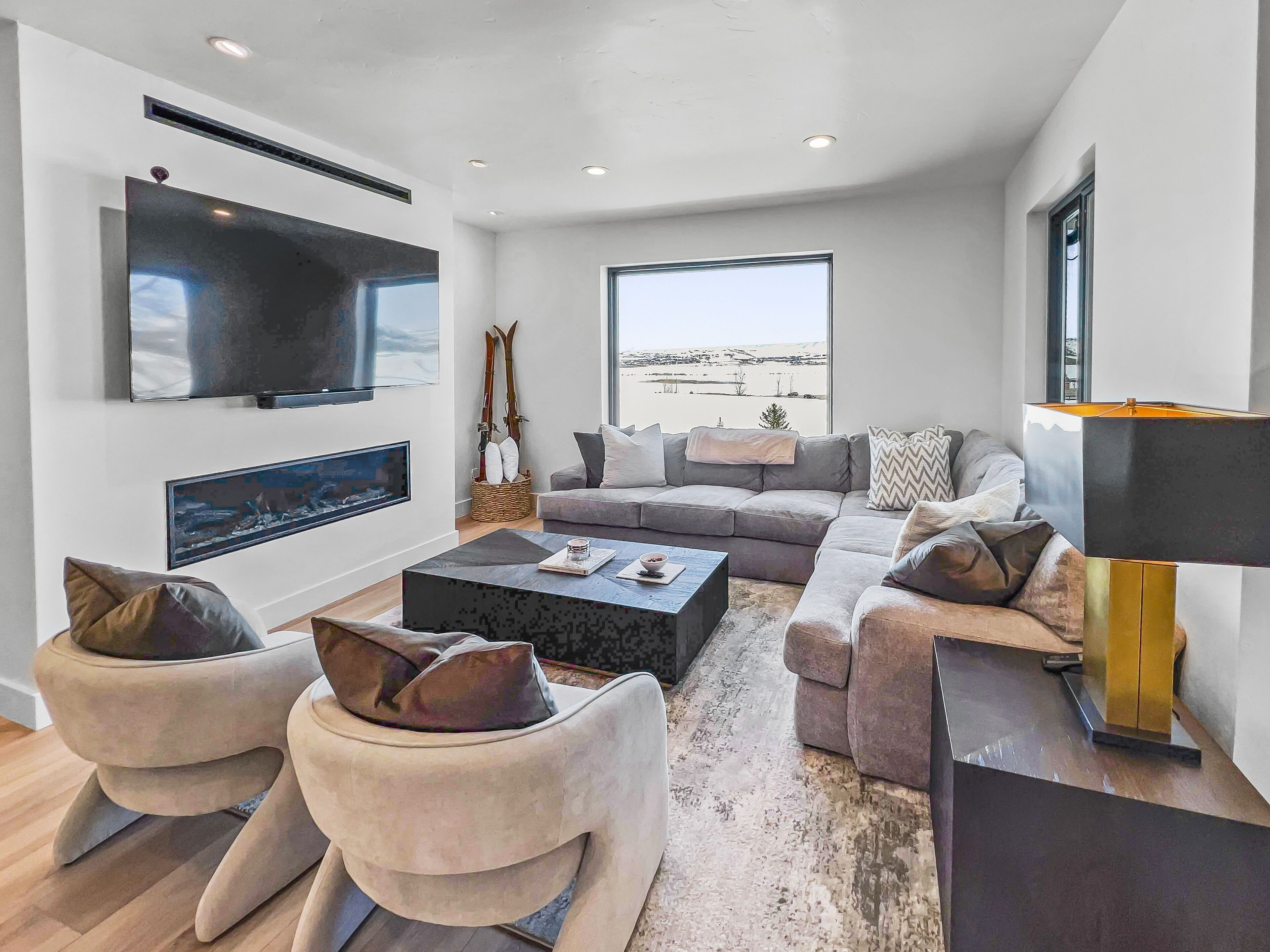 New! Park City Retreat at Bobsled! 5627 Pool & Hot Tub! Short Drive to Resorts!