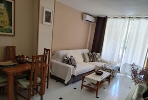 TV, fotballspill og bordtennis