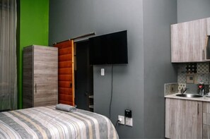 1 bedroom, WiFi - The Fox Suite (Johannesburg)