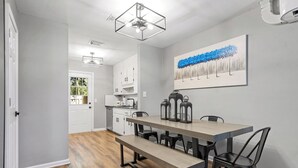 Unclassified image, 3 of 20, button - 2 Bed w/ Fenced Yard * Dog Friendly * Fox Den E (Pensacola)