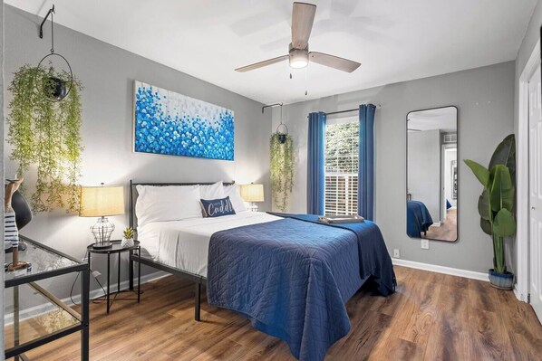 2 habitaciones, tabla de planchar con plancha y wifi gratis 