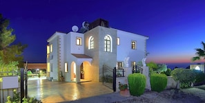 Villa, 4 Bedrooms, Smoking, Private Pool | Exterior