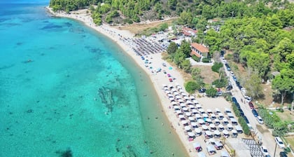 Spacious Maisonette on the "eu Blue Beach" of Kalogria in Sithonia, Greece Num1