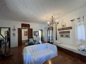 Nhà, 2 phòng ngủ, ban công, quang cảnh vườn | 2 phòng ngủ 