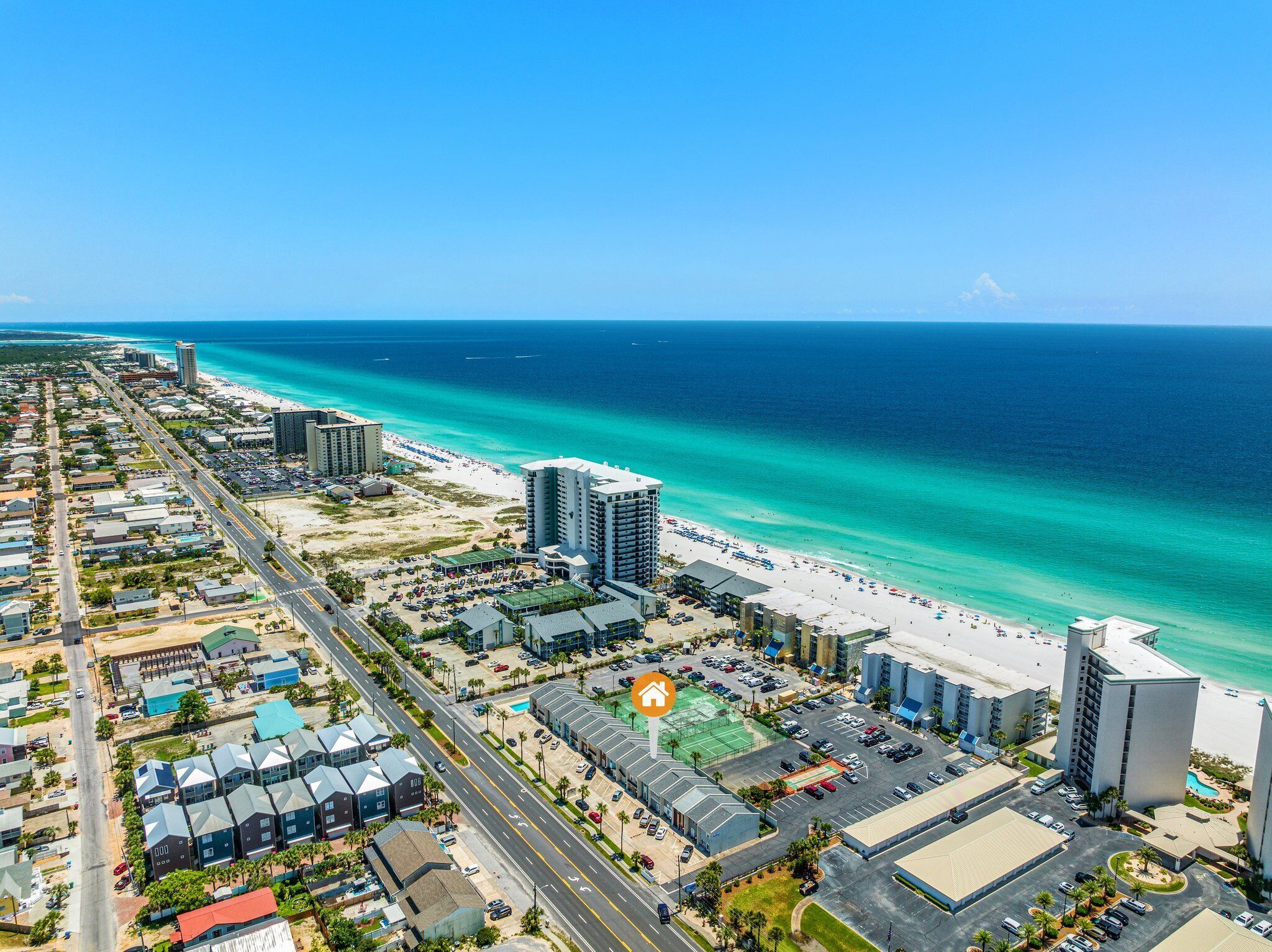 5 Minute Walk 2 Beach / Pool / Family Friendly / Sleeps 6