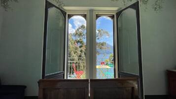 5 Schlafzimmer, Bügeleisen/Bügelbrett, kostenloses WLAN, Bettwäsche