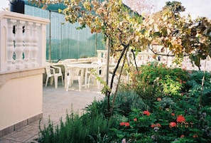 House, 4 Bedrooms, Smoking, Terrace | Outdoor dining - Spacious Holiday House Domenico (Preko)