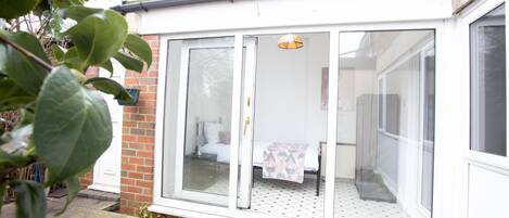 House, Private Bathroom | Garden