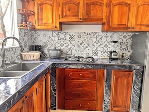 Private kitchen - Apartamento Familiar en las Hermosas Islas Galápagos (San Cristóbal)