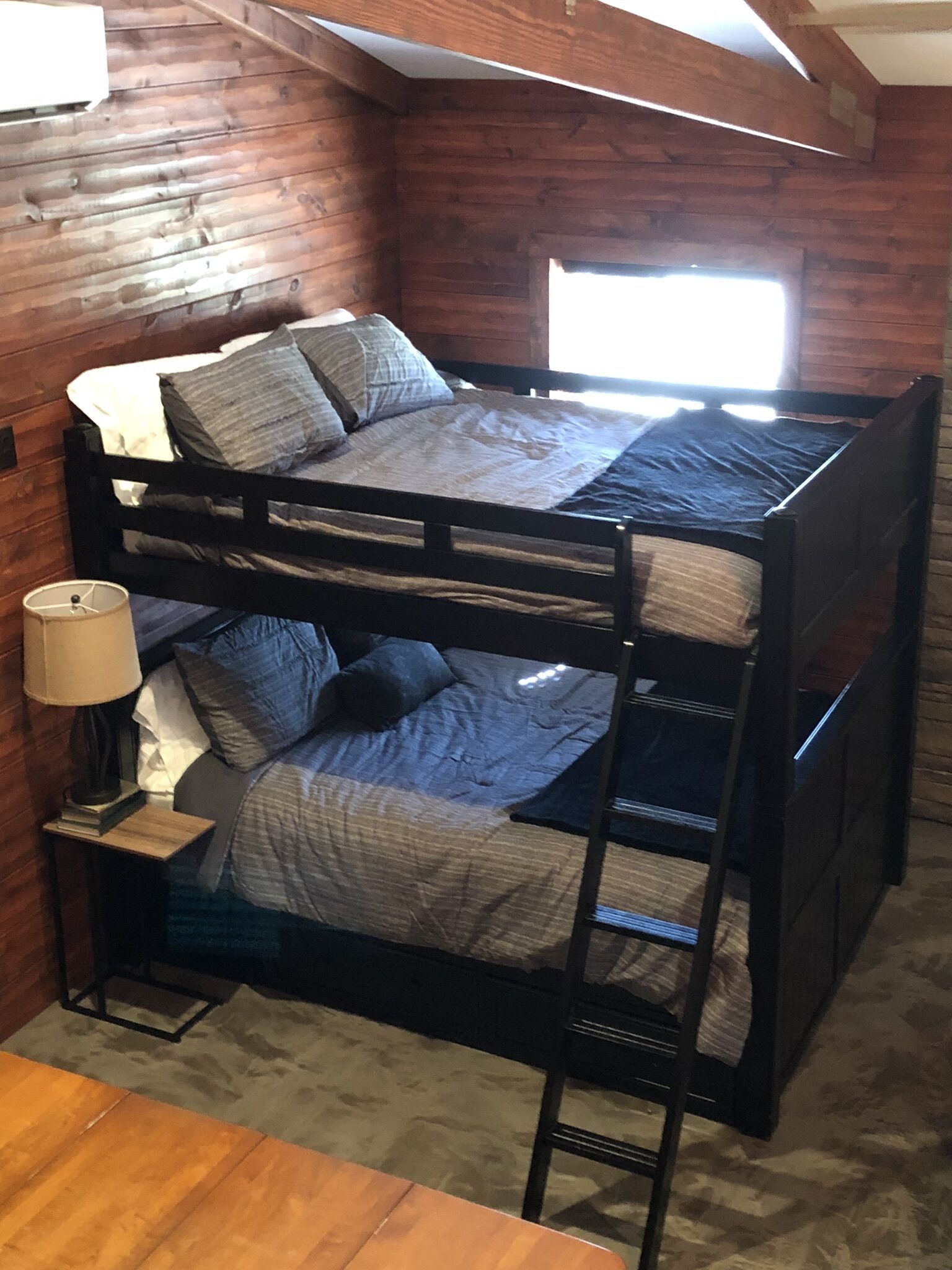 The Red Wilderness Cabin, sleeps up to 6