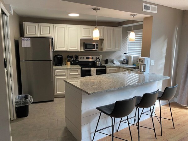 Fridge, microwave, oven, stovetop - Hilton Head · Beautiful Hilton Head Condo across from the beach! (Hilton Head)