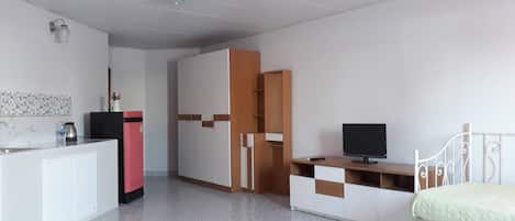 Room, Multiple Bedrooms, Accessible | Room amenity