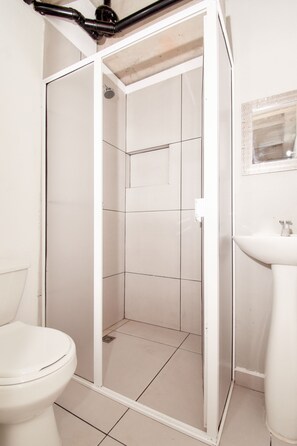 Apartamento básico | Baño