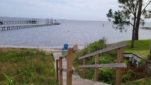 Property grounds - Navarre Beach Family Retreat with Game Room and Dog Friendly (Navarre)