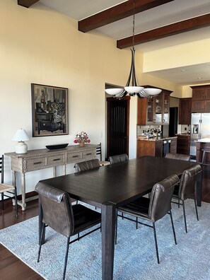 Dining - Views, views, views!!! Secluded setting over-looking beautiful Steamboat Lake. (Clark)