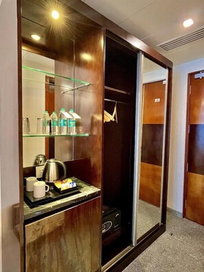 Interior - Tirupati Hotel (Tirupati)