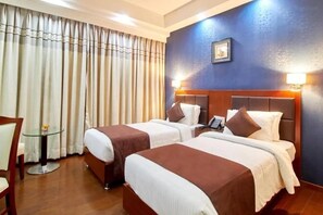 Room - Tirupati Hotel (Tirupati)