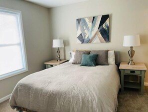 4 Schlafzimmer, Bügeleisen/Bügelbrett, kostenloses WLAN, Bettwäsche
