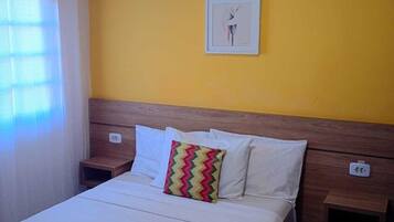 Apartamento standard | Frigobar, escrivaninha, espaço de trabalho para notebook